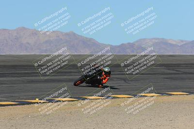 media/Mar-24-2025-Moto Forza (Mon) [[57ce5c5cff]]/1-Advanced Group/Session 2 (Bowl)/